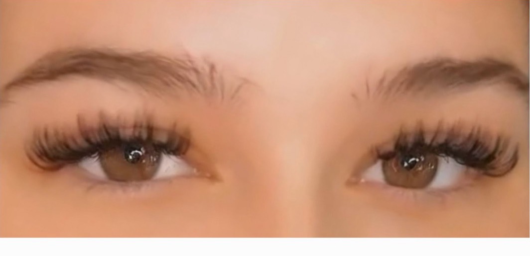 Volume lash extensions, finished